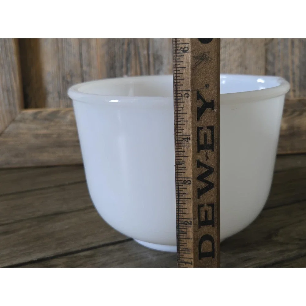 Vintage Glasbake Sunbeam Classic White Milk Glass Mixing Bowl With Pour Spout 7